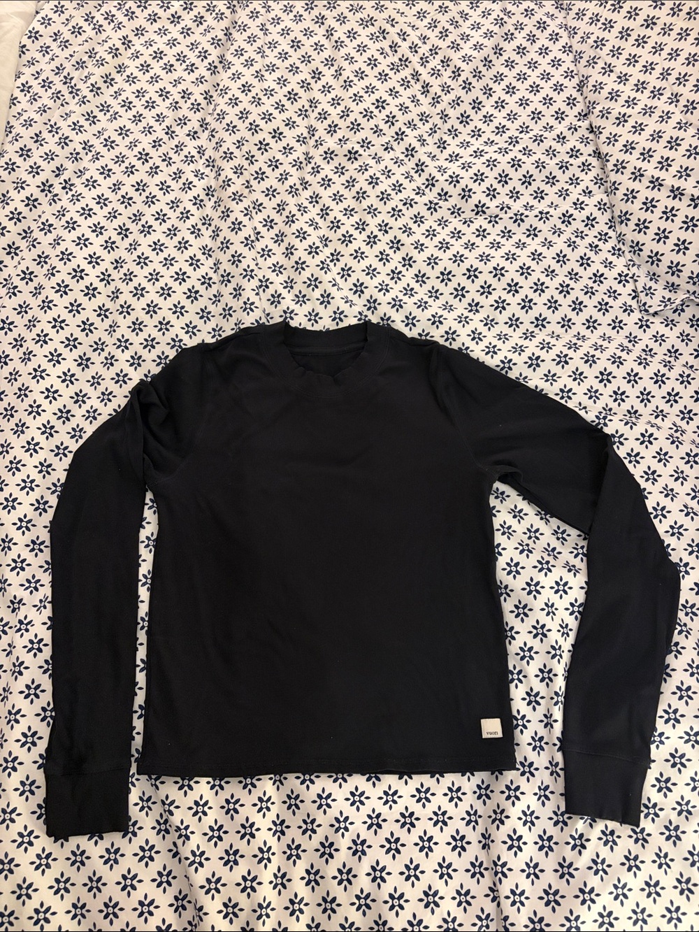 Vuori black ribbed long sleeve